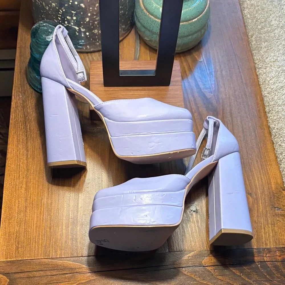 Sheln Light Purple Platform Heels